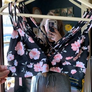 Victoria’s Secret pink bralette